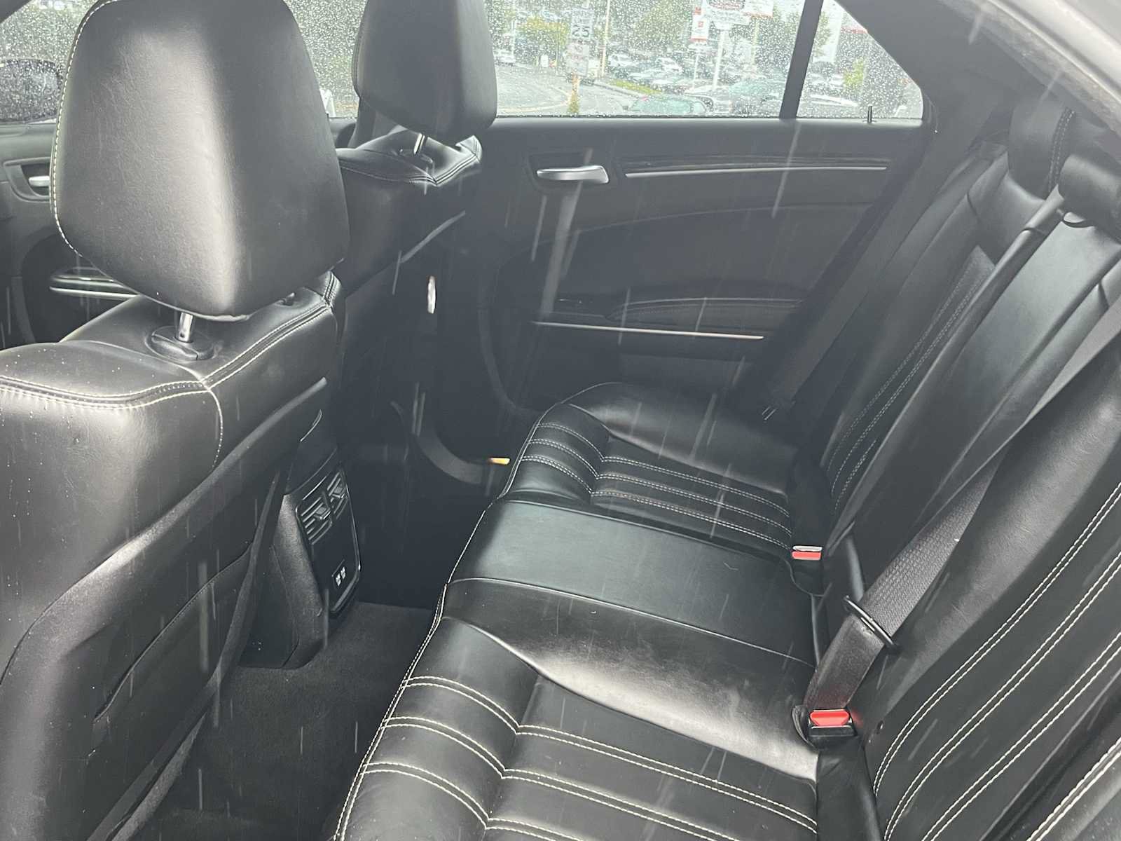 Used 2019 Chrysler 300 S RWD image 13