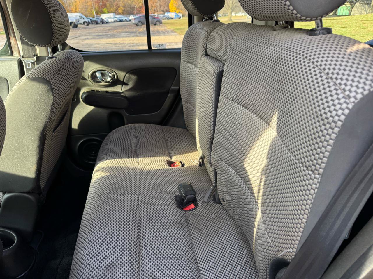 Used 2010 Nissan Cube 1.8 S Krom Edition w/ Interior Designer Pkg FWD image 40