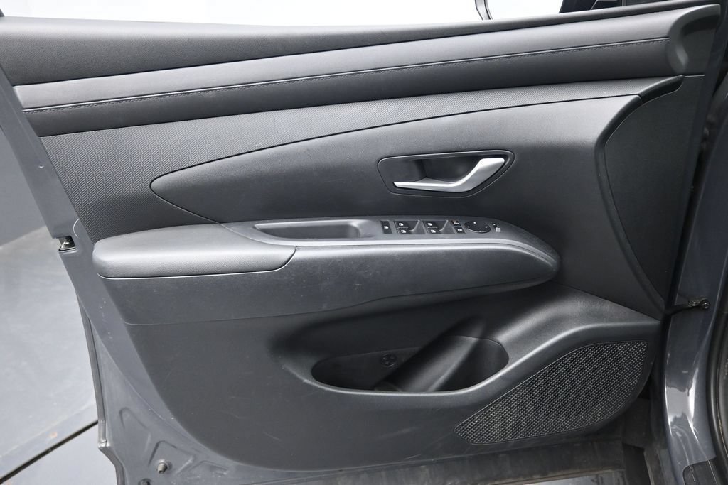 Used 2025 Hyundai Tucson SEL AWD/4WD image 21