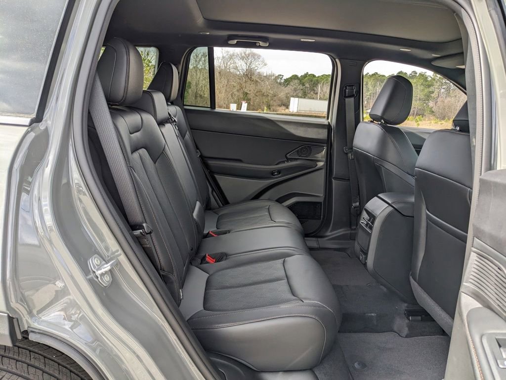 New 2026 Jeep Cherokee Overland image 50