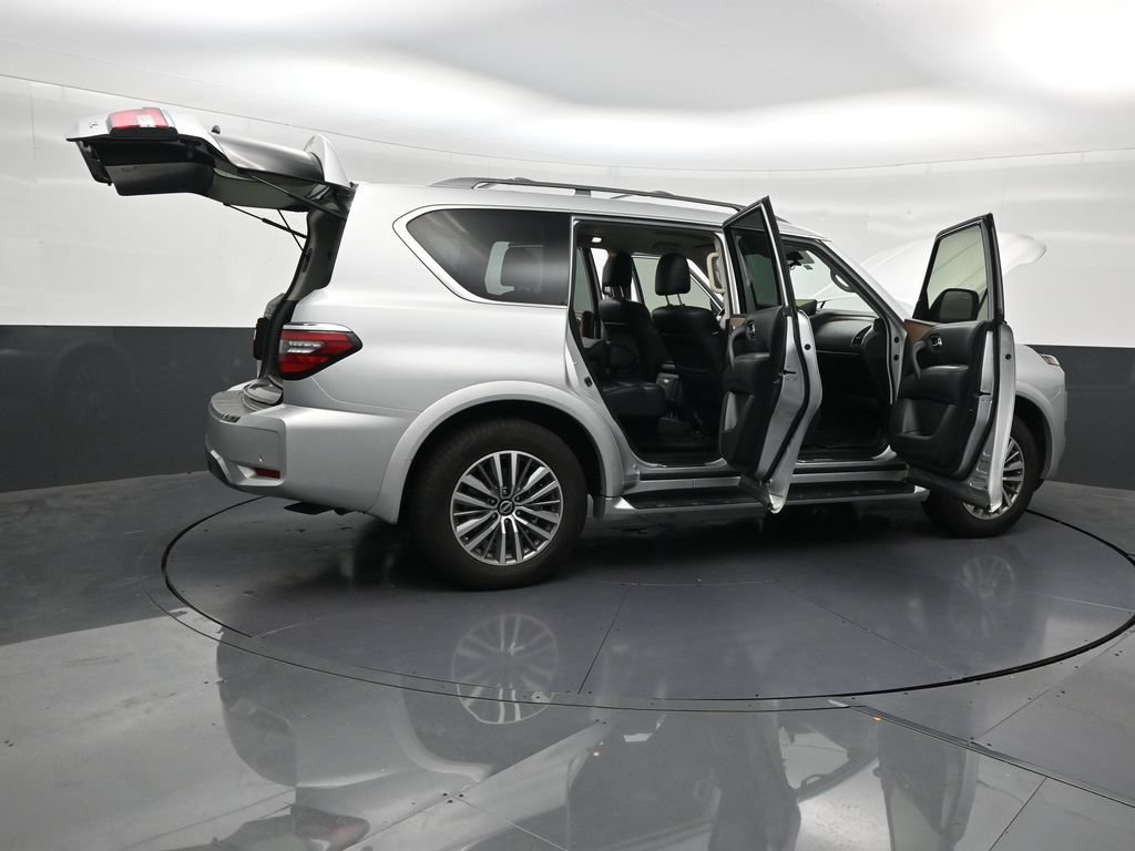 Used 2022 Nissan Armada SL RWD image 32