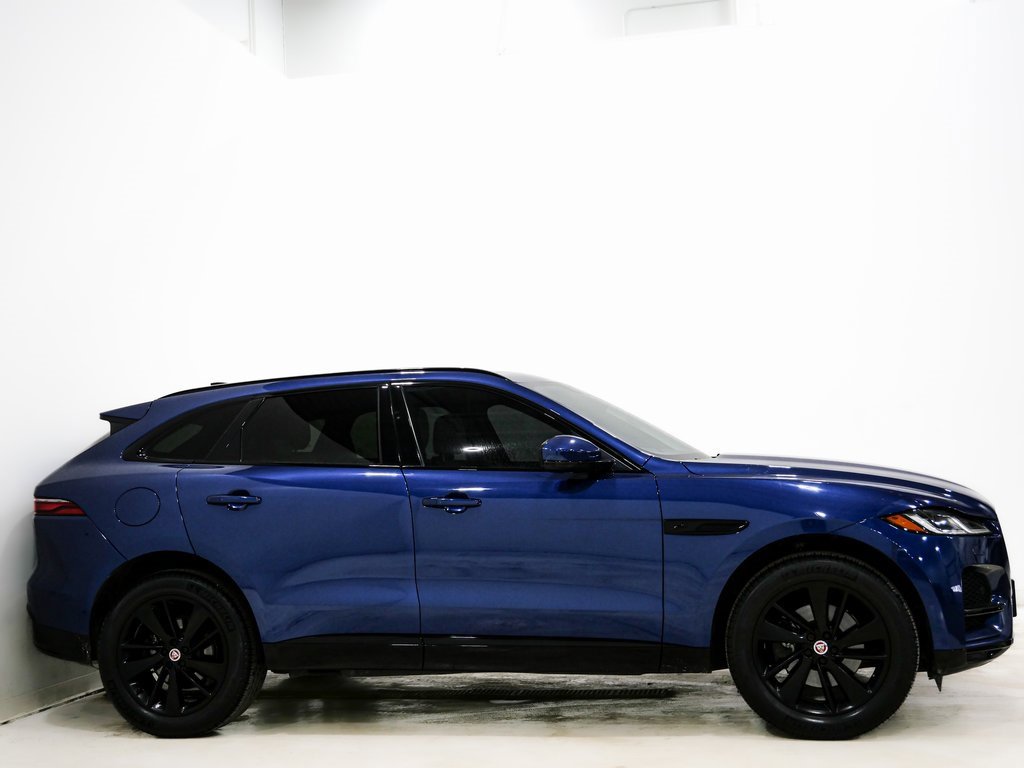 Used 2022 Jaguar F-PACE S image 5
