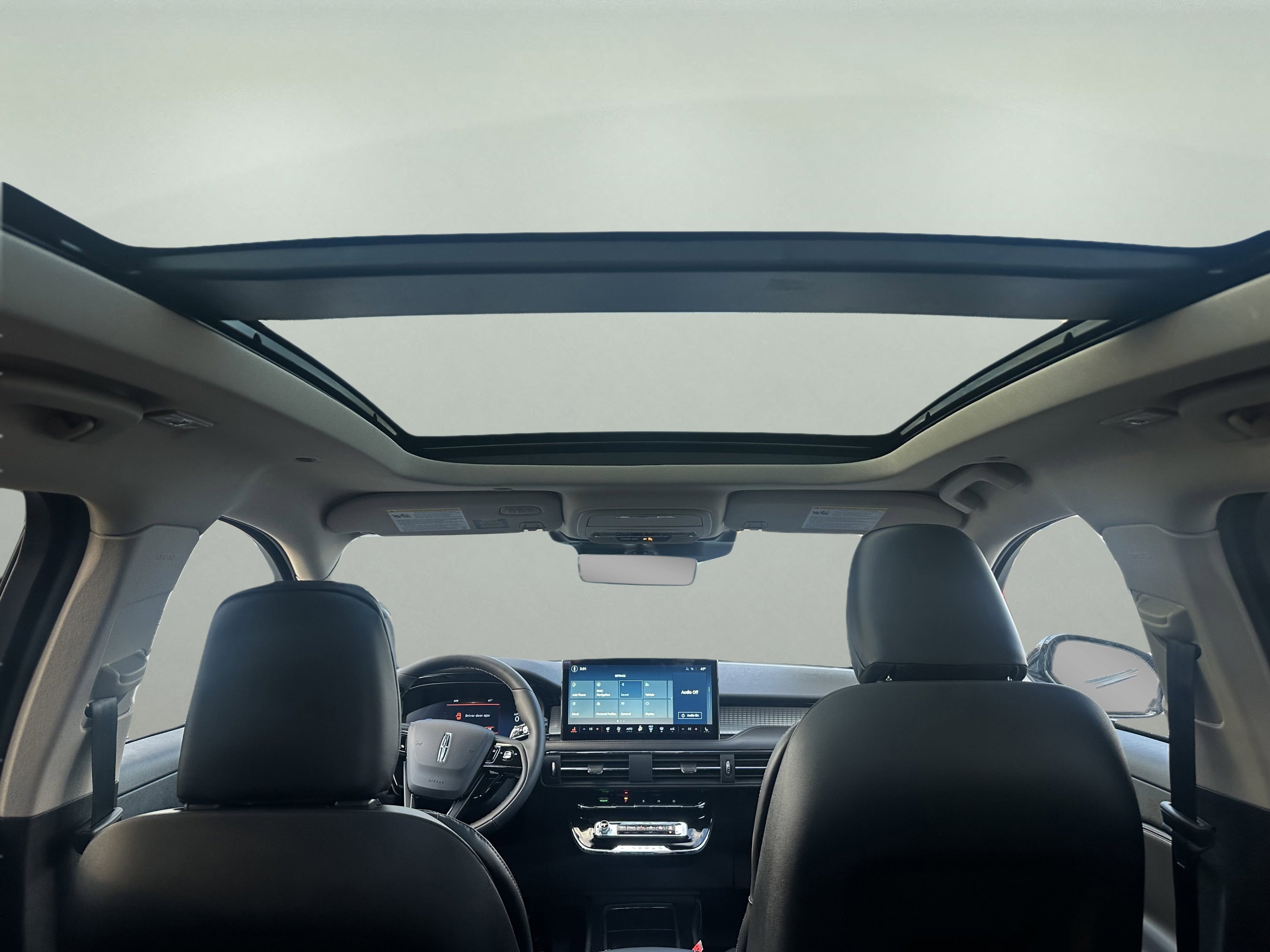 New 2026 Lincoln Corsair Premiere image 17