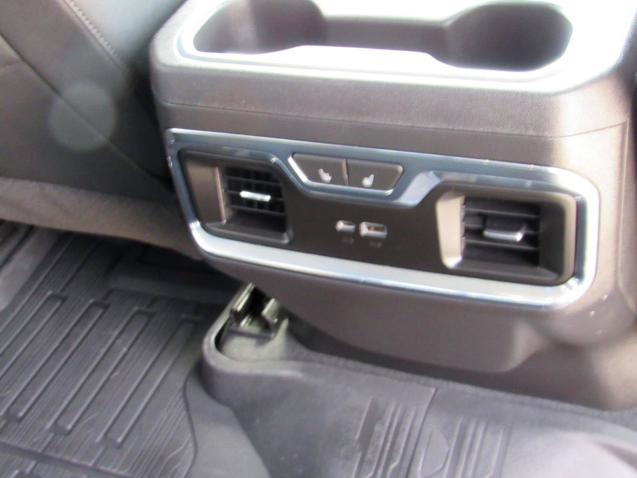 Used 2023 GMC Sierra 1500 SLT w/ SLT Premium Plus Package AWD/4WD image 40