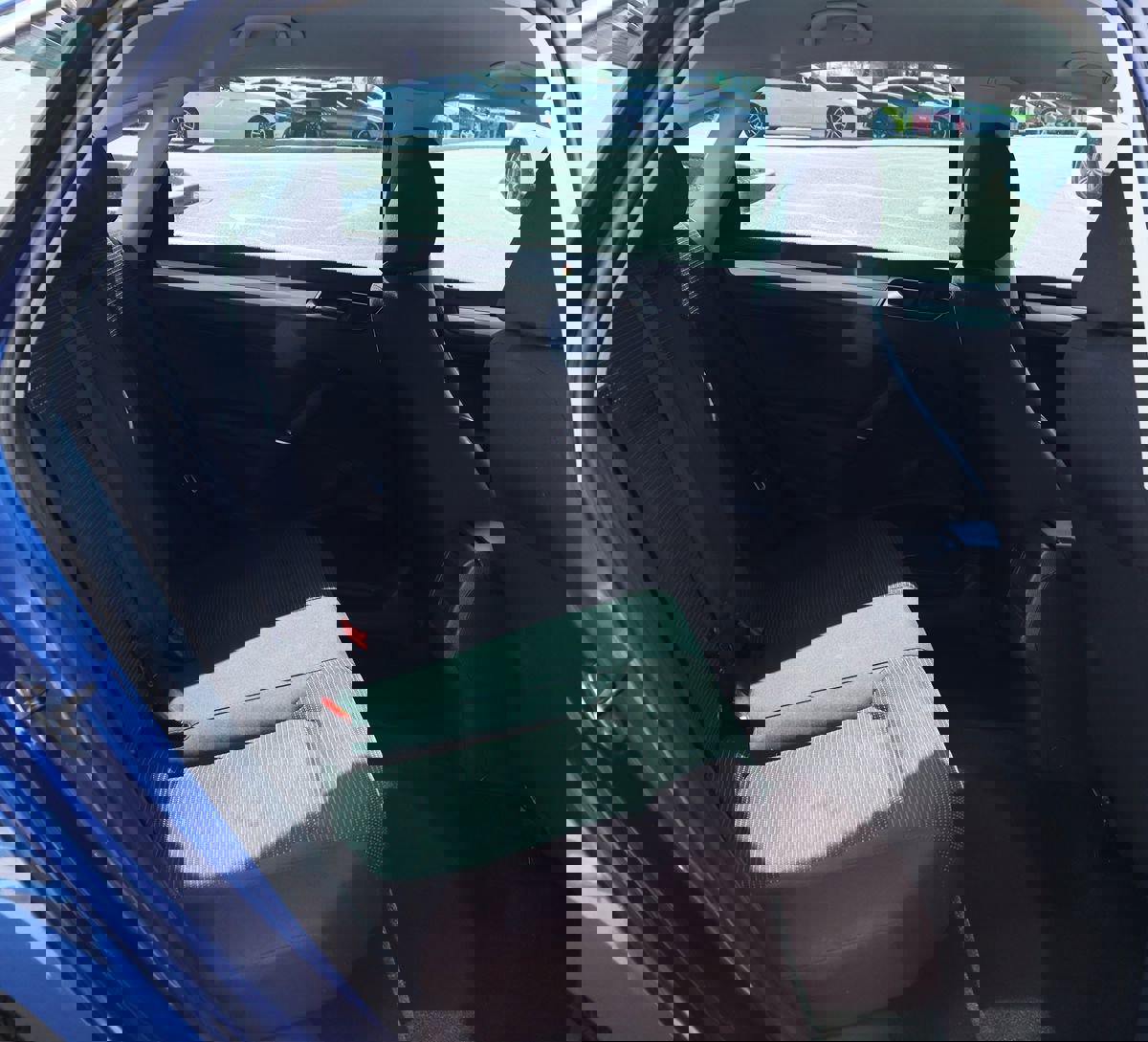 Used 2017 Volkswagen Passat 1.8T S image 27