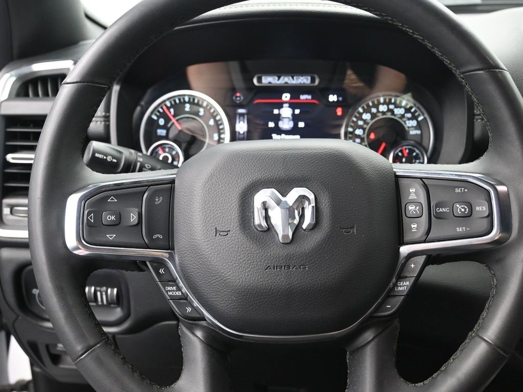 Used 2025 RAM 1500 Laramie image 13