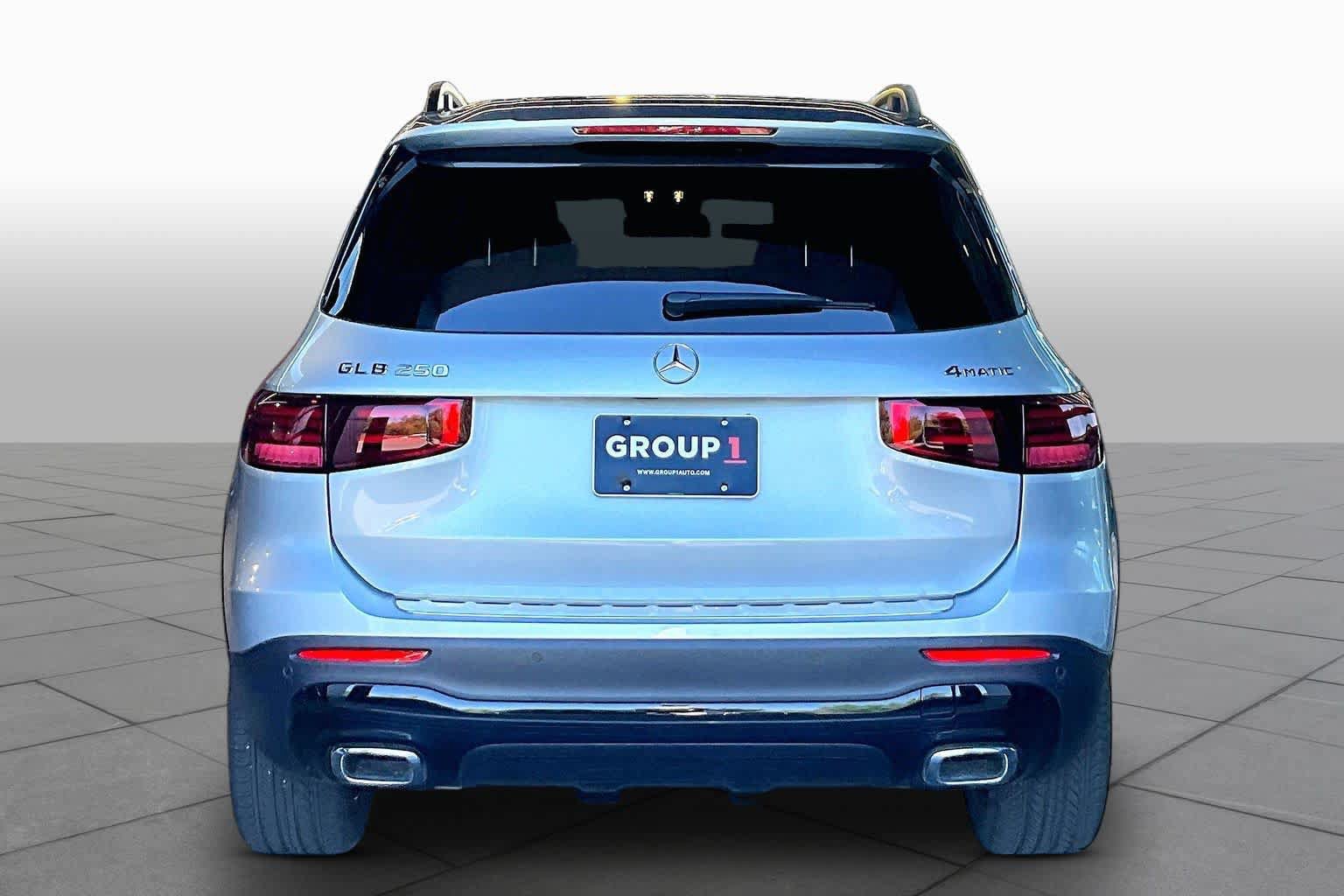 New 2026 Mercedes-Benz GLB 250 4MATIC image 5
