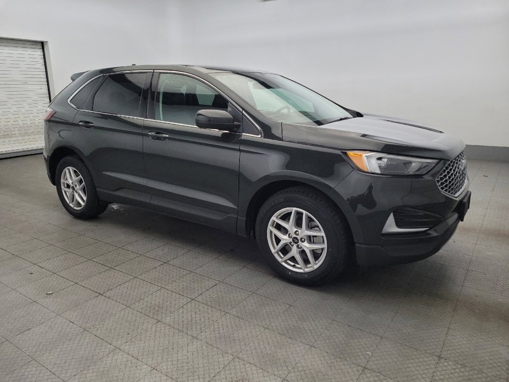 Used 2023 Ford Edge SEL image 11