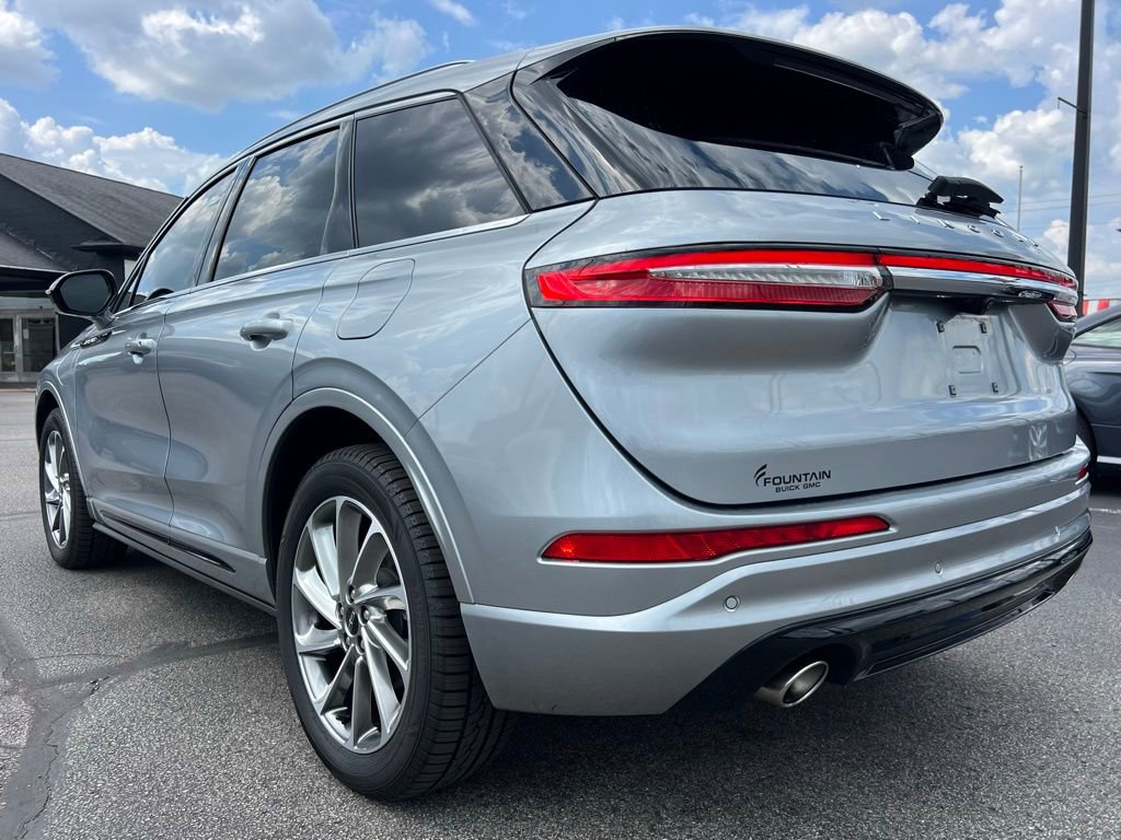 Used 2021 Lincoln Corsair Grand Touring image 5