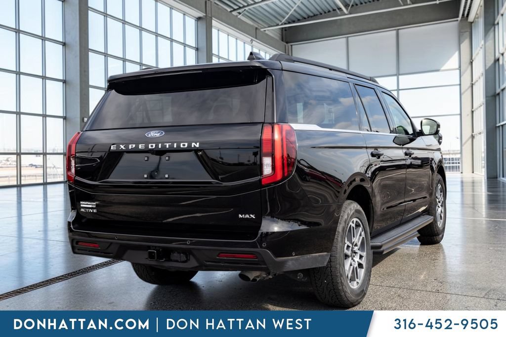 Used 2025 Ford Expedition Max Active AWD/4WD image 27