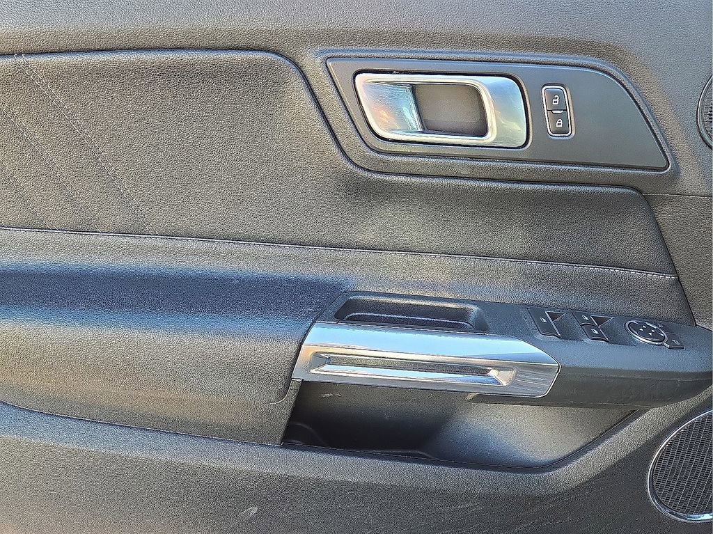 Used 2023 Ford Mustang Premium image 13