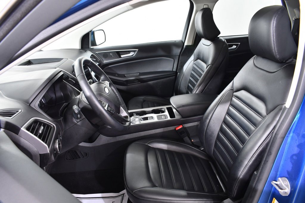 Used 2024 Ford Edge SEL w/ Convenience Package image 6