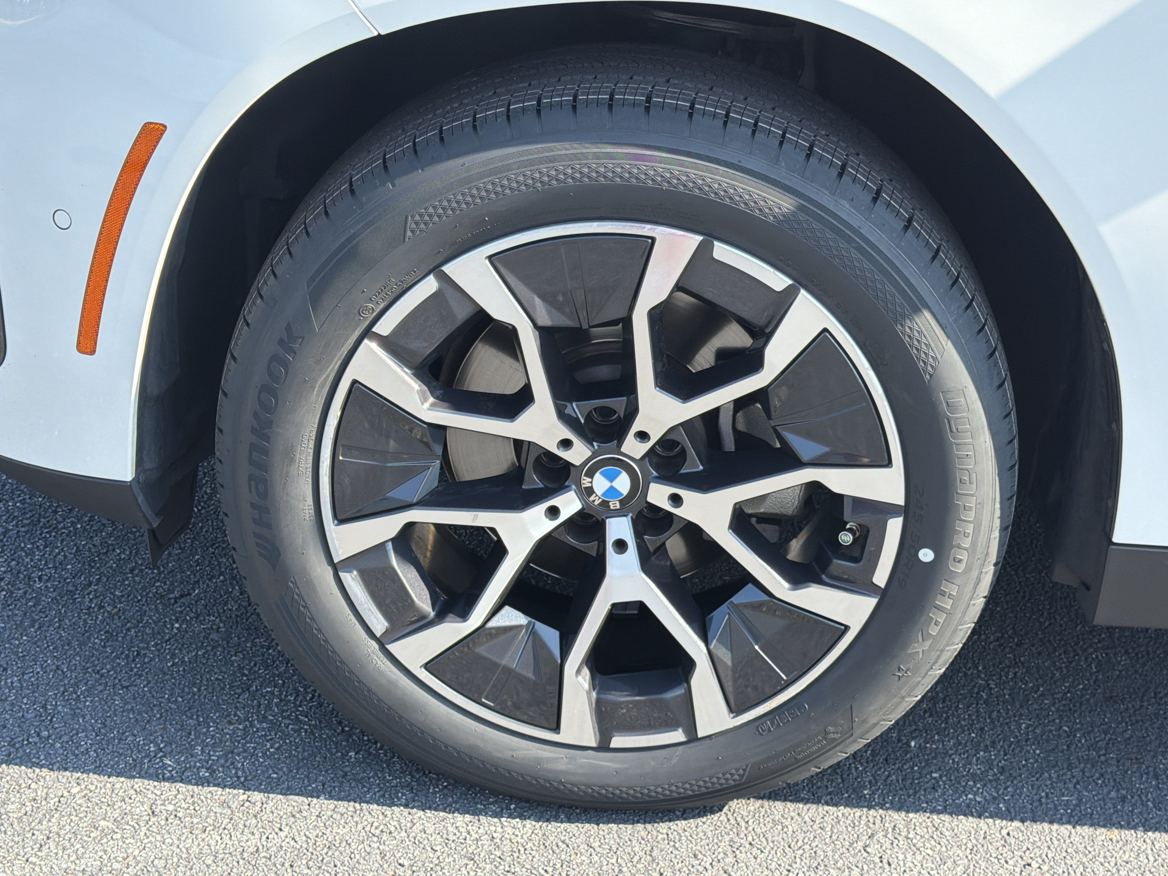 Certified 2025 BMW X3 xDrive30i w/ Premium Package AWD/4WD image 28