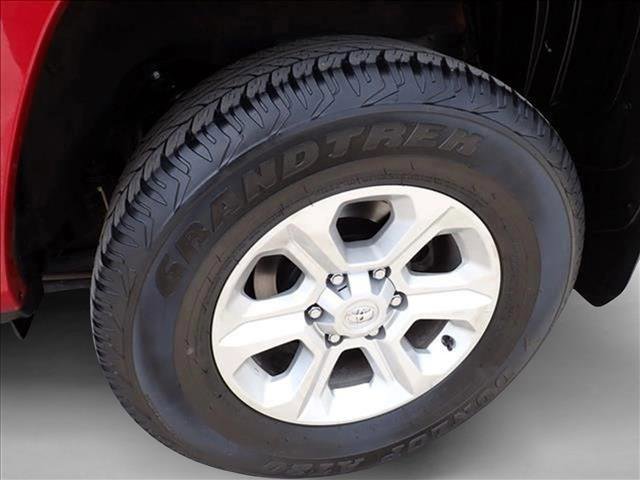 Used 2022 Toyota 4Runner SR5 Premium image 6