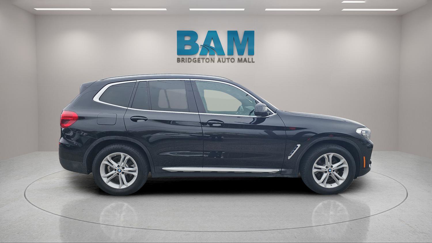 Used 2019 BMW X3 xDrive30i w/ Driving Assistance Package image 15