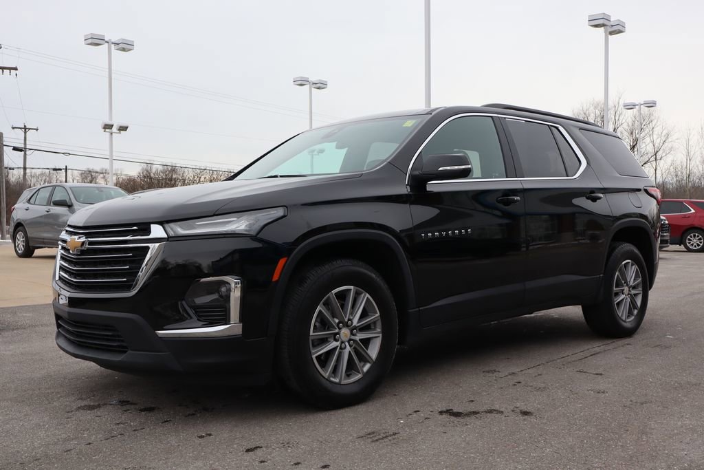 Used 2023 Chevrolet Traverse LT image 8