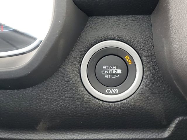 New 2026 RAM 1500 4x4 Crew Cab image 23