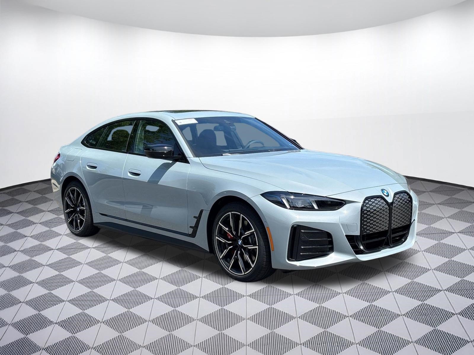 New 2026 BMW i4 eDrive40 w/ M Sport Package RWD image 7