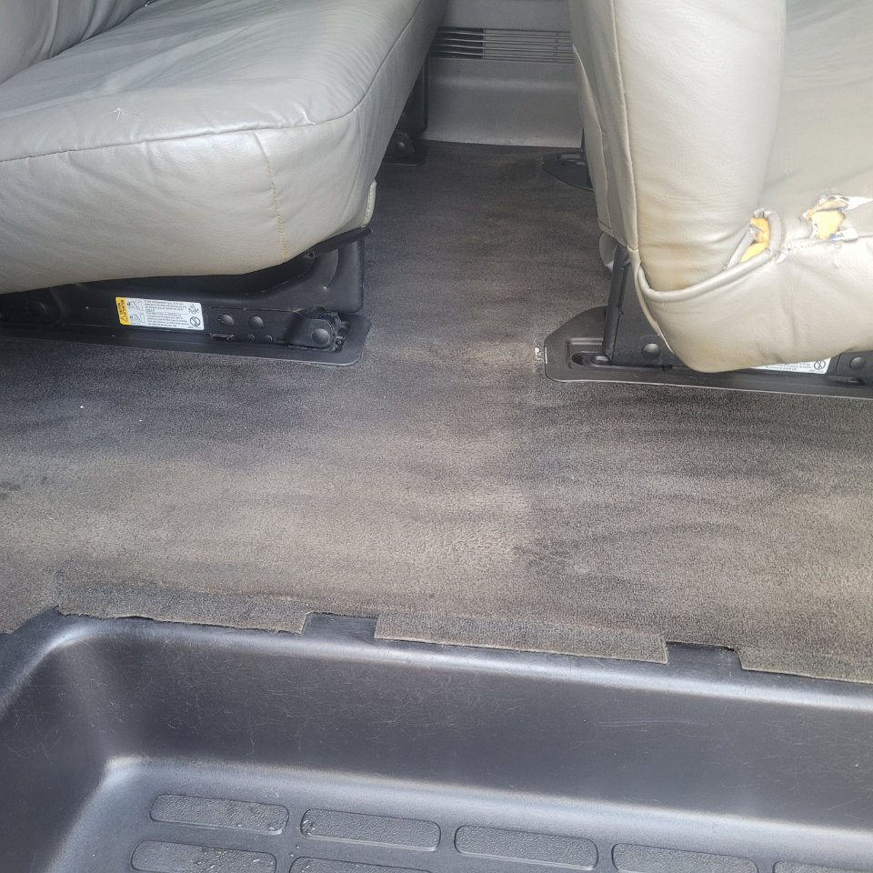 Used 2015 Chevrolet Express 3500 LT w/ LT Preferred Equipment Group image 28