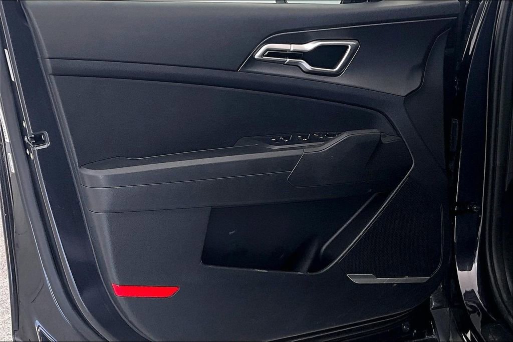 Used 2026 Kia Sportage LX image 20