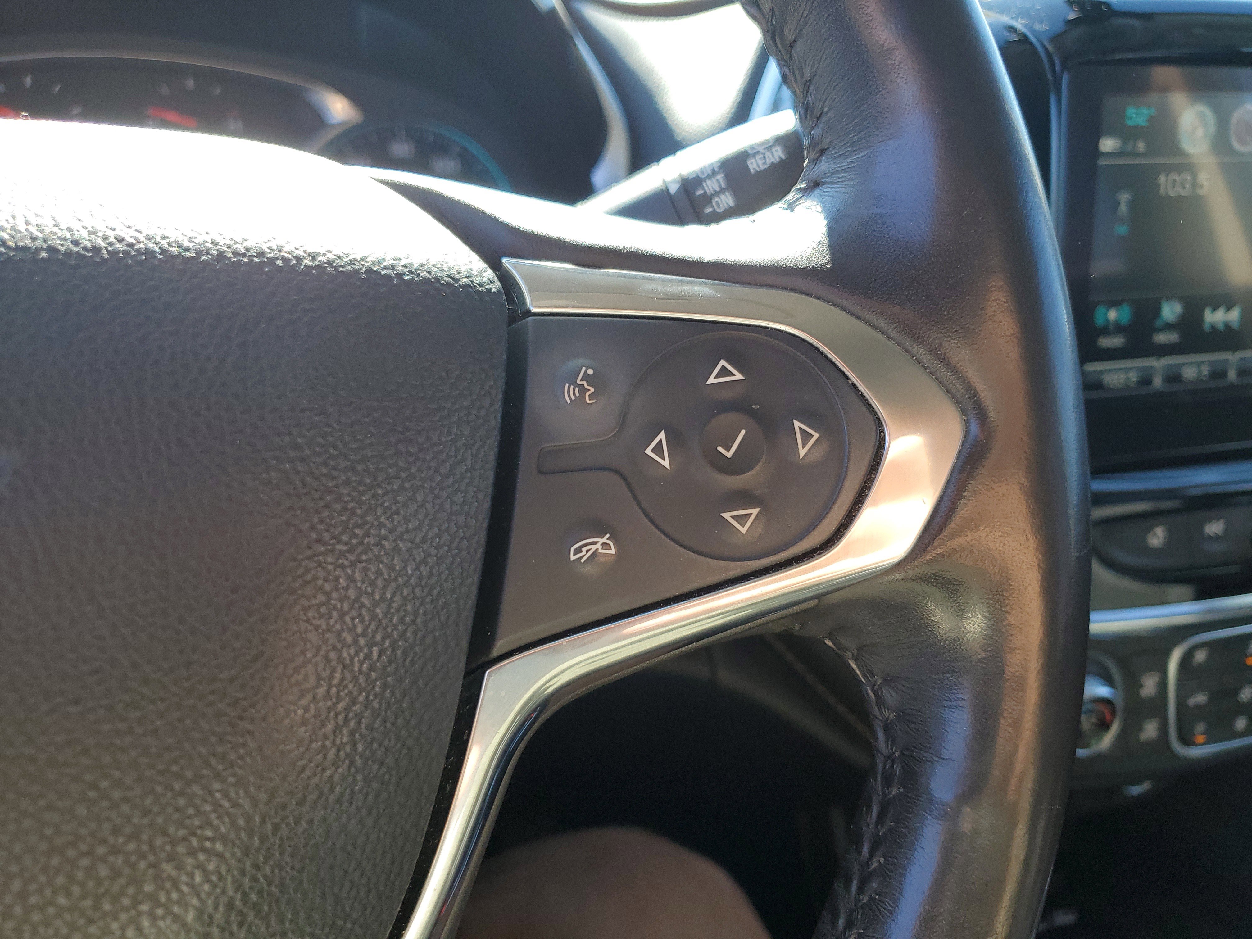 Used 2018 Chevrolet Traverse Premier w/ Driver Confidence II Package image 15