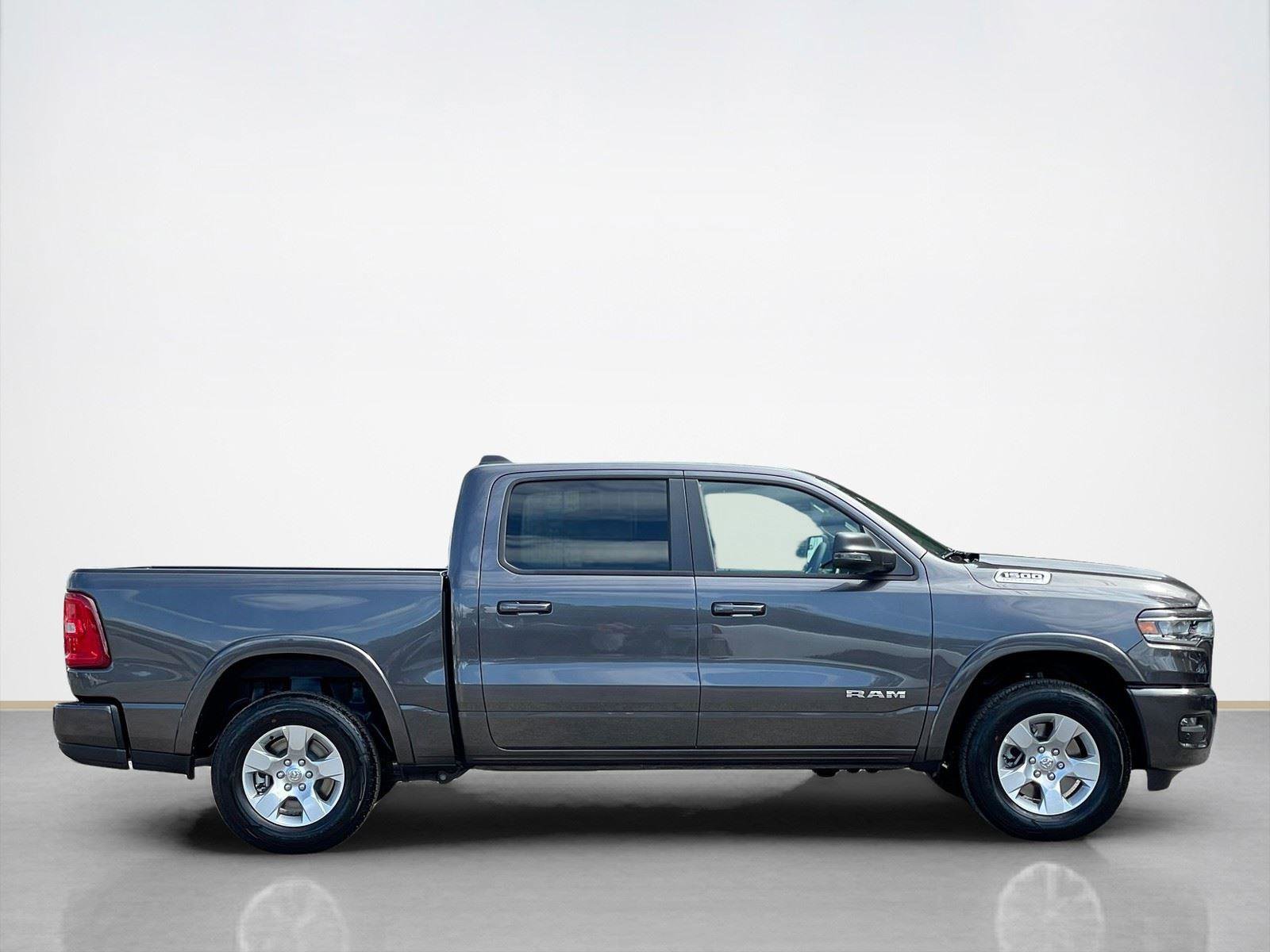 New 2026 RAM 1500 Lone Star AWD/4WD image 9
