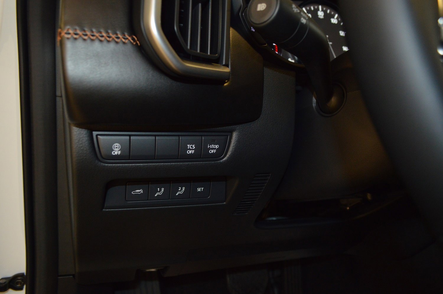 New 2025 MAZDA CX-50 AWD 2.5 Turbo w/ Weather Package image 16