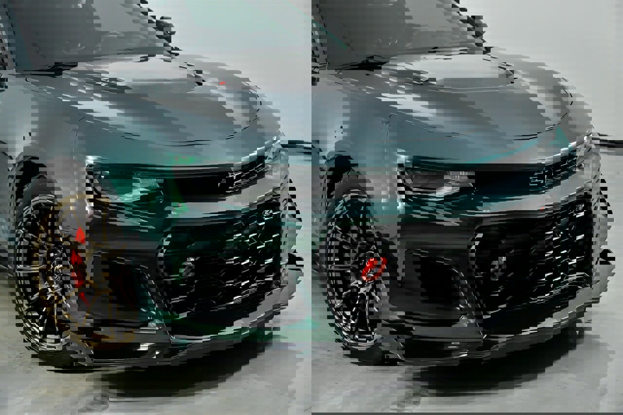 Used 2018 Chevrolet Camaro ZL1 image 3