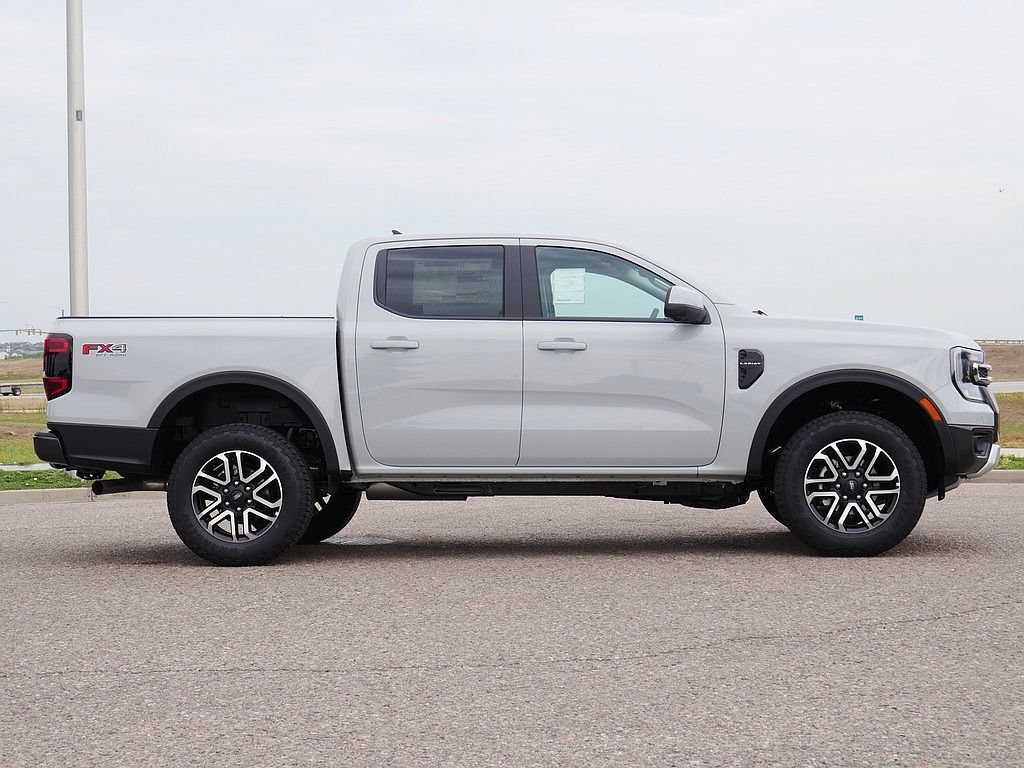 New 2026 Ford Ranger Lariat w/ FX4 Off-Road Package AWD/4WD image 6