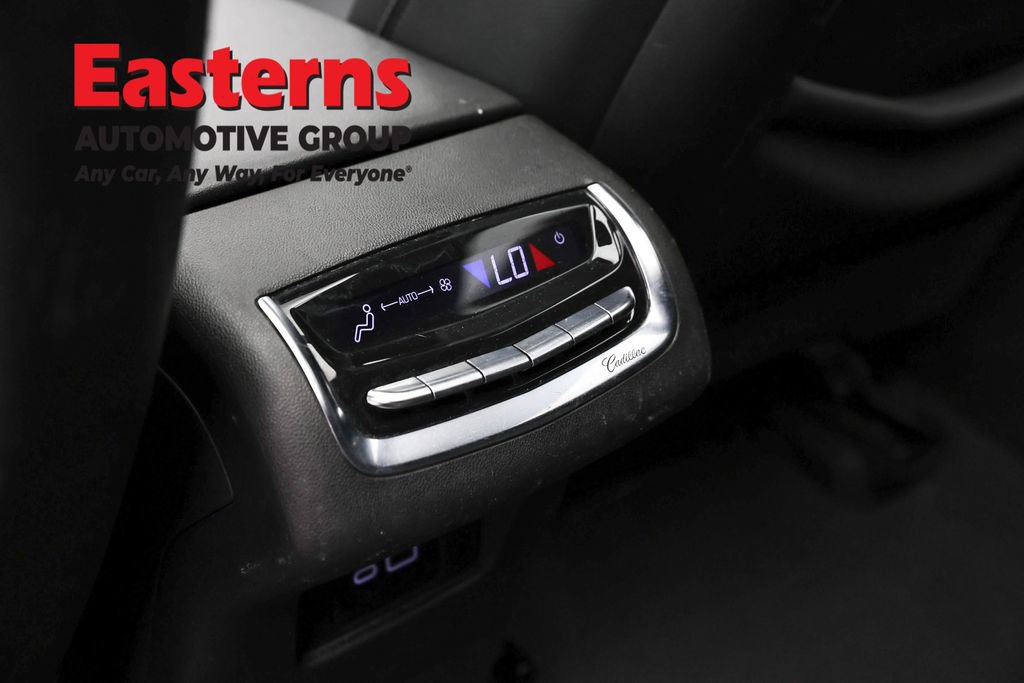 Used 2021 Cadillac XT6 Luxury FWD image 24