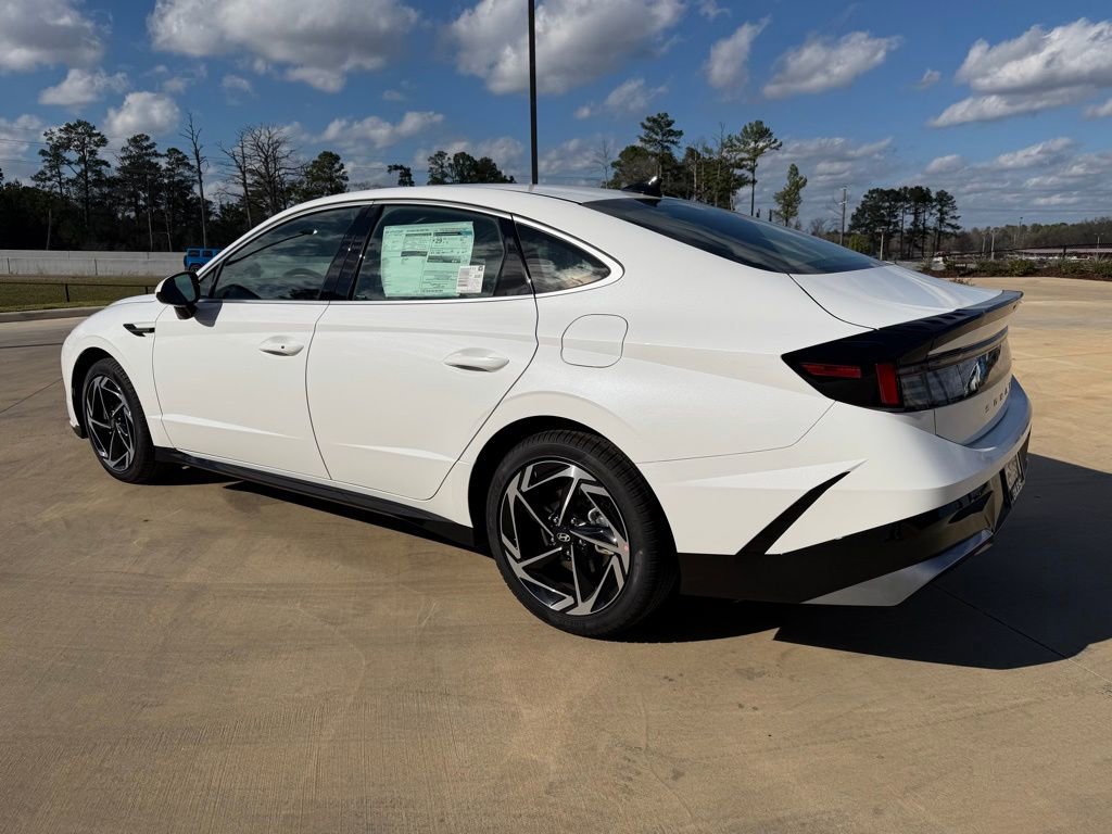 New 2026 Hyundai Sonata SEL image 3