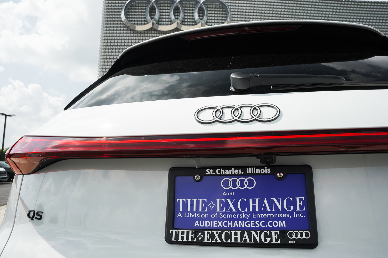 New 2025 Audi Q5 Premium Plus image 24