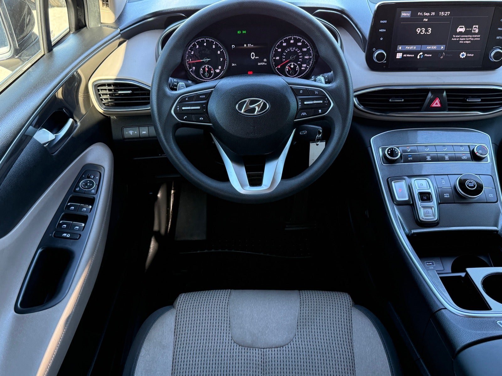 Used 2023 Hyundai Santa Fe SE FWD image 17