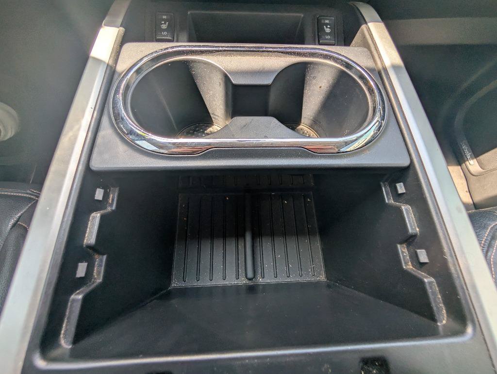 Used 2016 Nissan Titan SL AWD/4WD image 35