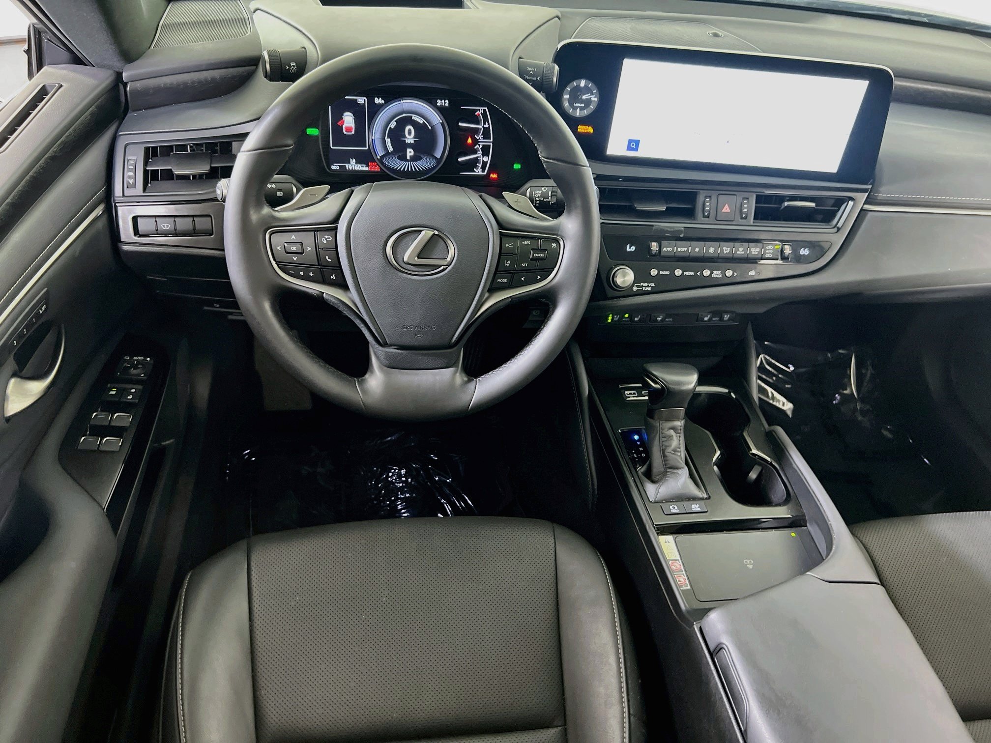 Used 2024 Lexus ES 300h w/ Premium Package FWD image 23