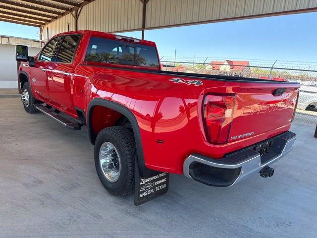 Used 2021 Chevrolet Silverado 3500 LTZ w/ LTZ Texas Edition AWD/4WD image 6
