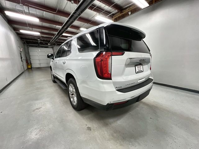 Certified 2022 GMC Yukon SLT w/ SLT Premium Package AWD/4WD image 6