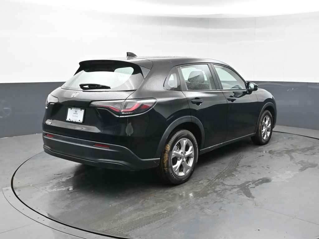 Used 2023 Honda HR-V LX image 6