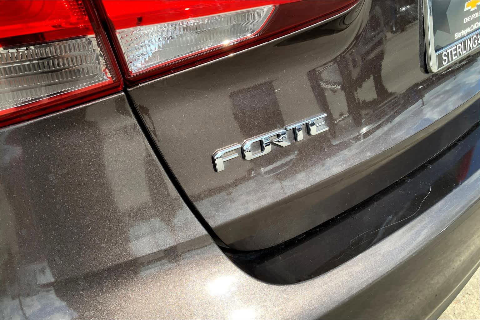 Used 2018 Kia Forte LX FWD image 30