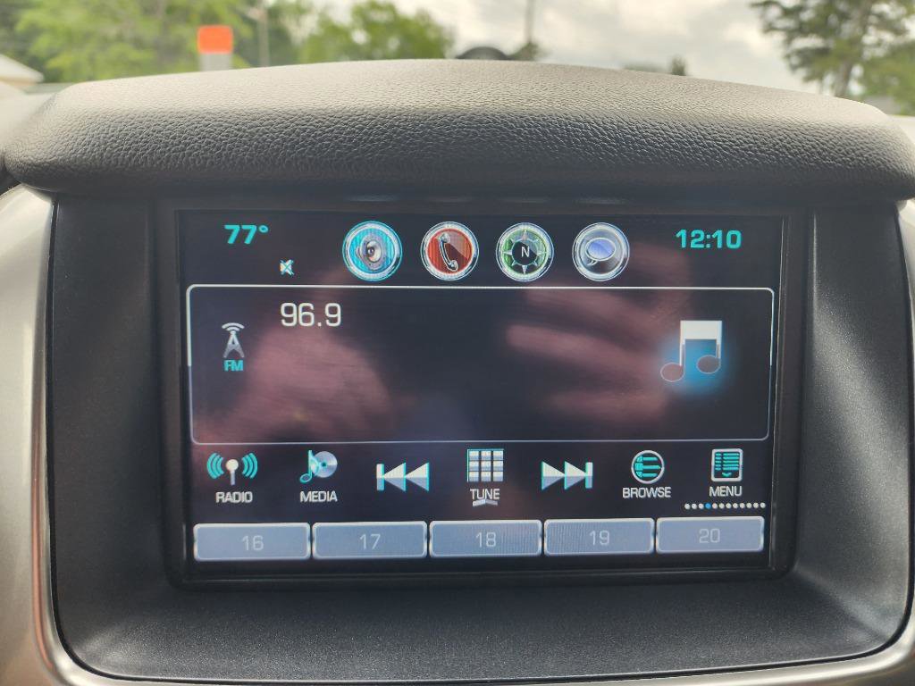 Used 2019 Chevrolet Tahoe LT w/ Luxury Package AWD/4WD image 21