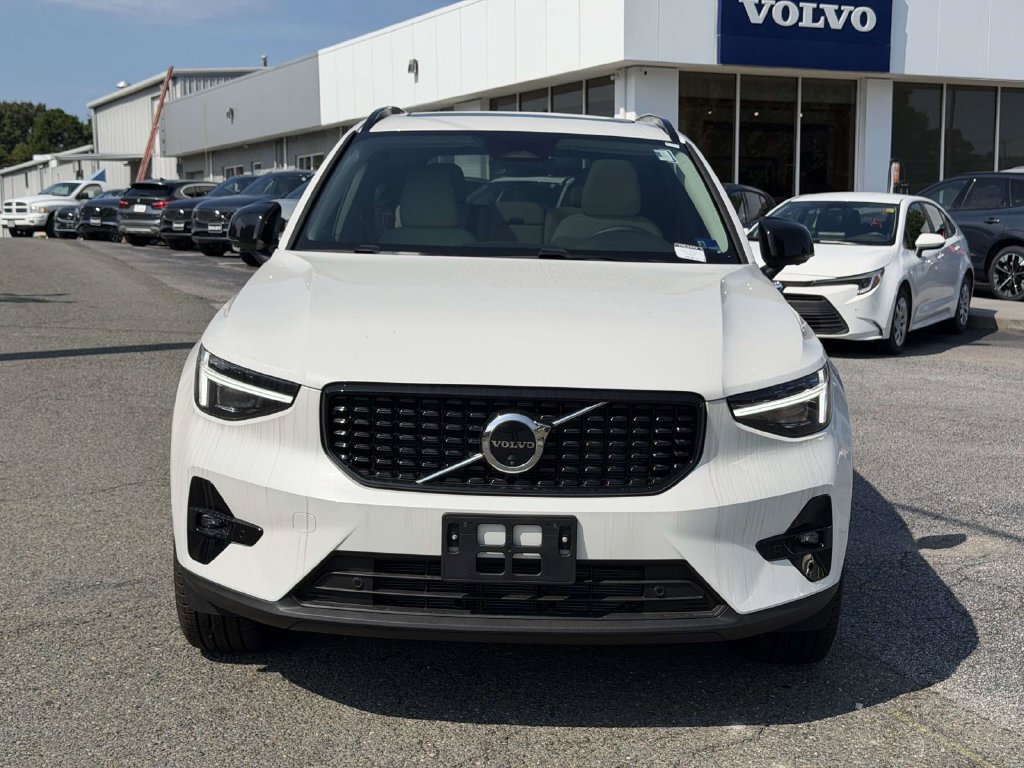 New 2026 Volvo XC40 B5 Ultra w/ Protection Package Premier AWD/4WD image 23