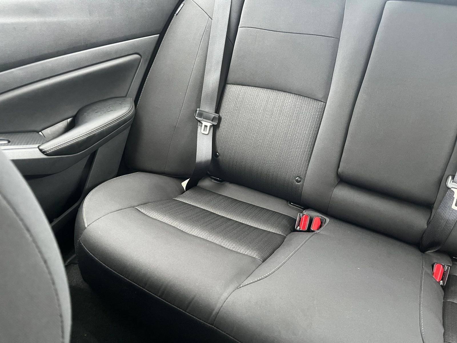 Used 2025 Nissan Altima 2.5 SV image 39