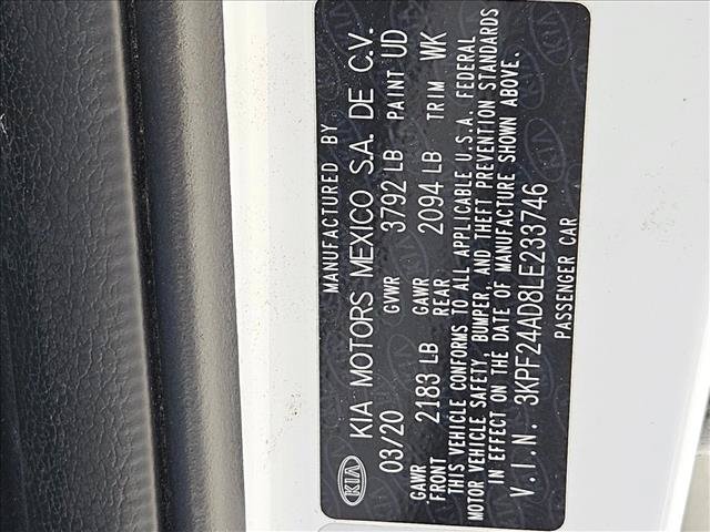 Used 2020 Kia Forte LXS FWD image 17
