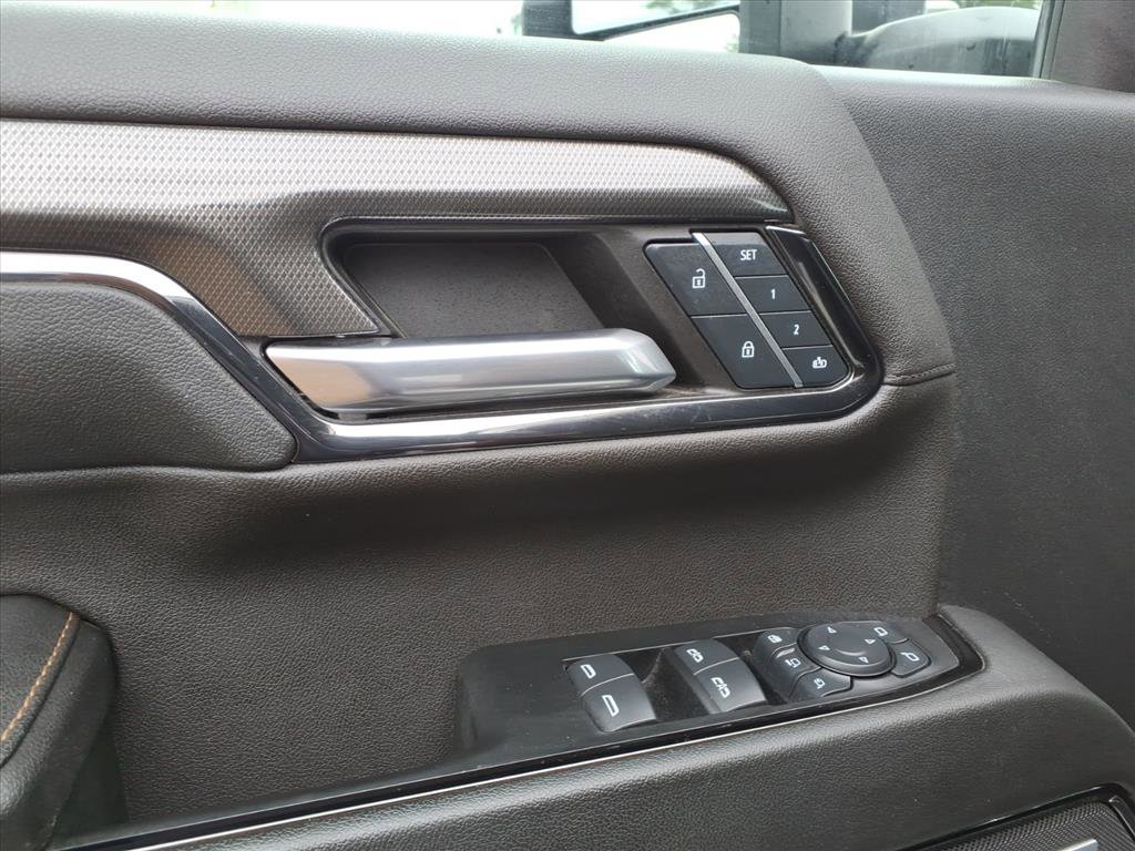 Used 2024 GMC Sierra 2500 AT4 w/ AT4 Premium Plus Package image 9