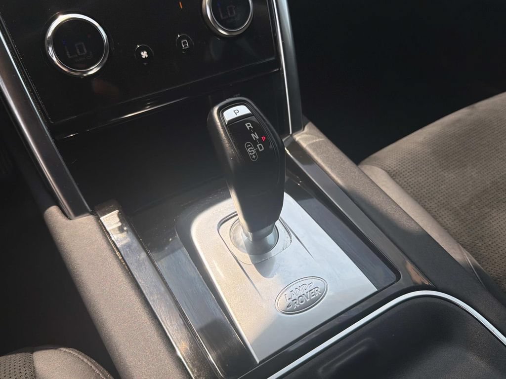 Used 2021 Land Rover Discovery Sport S AWD/4WD image 4