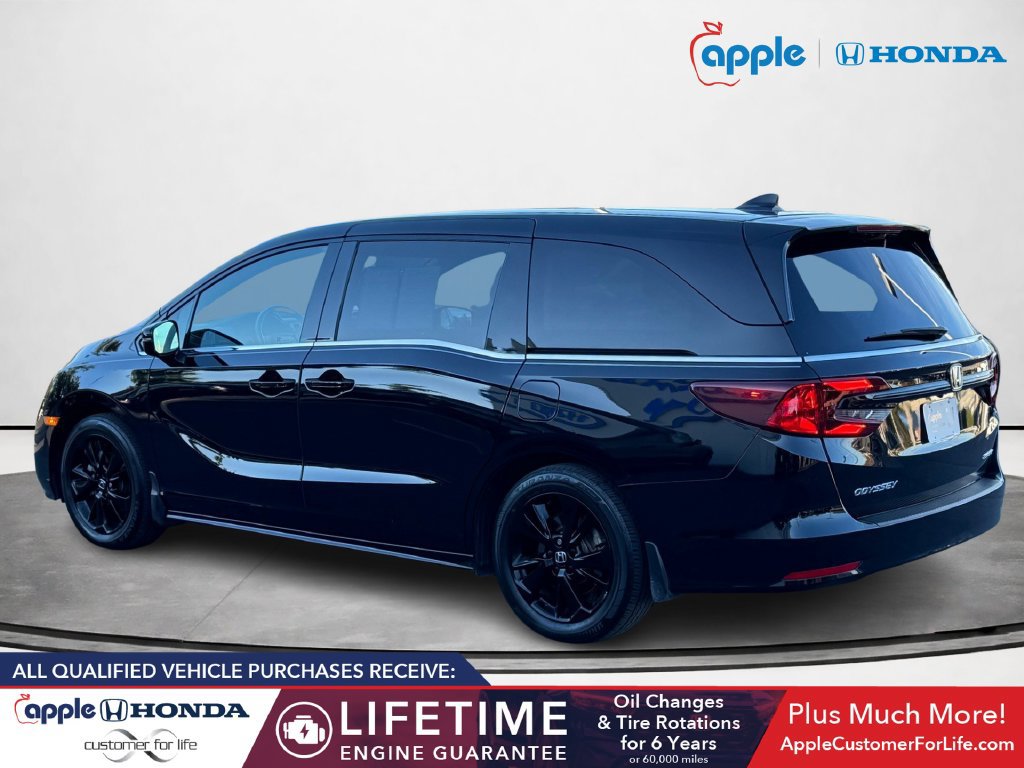 Used 2024 Honda Odyssey Sport image 4