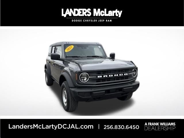 Used 2025 Ford Bronco 4-Door image 1