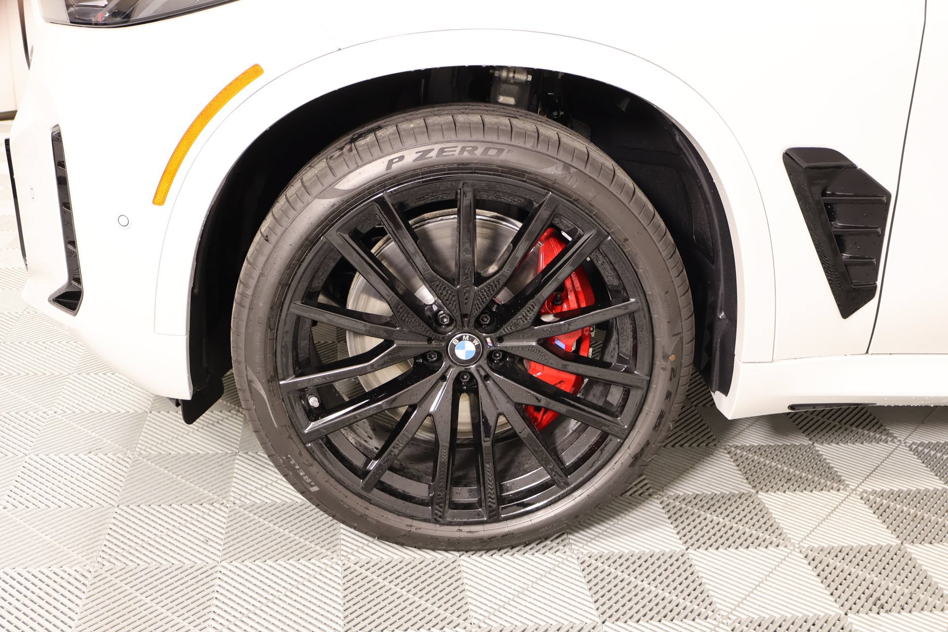 New 2026 BMW X5 M60i AWD/4WD image 18