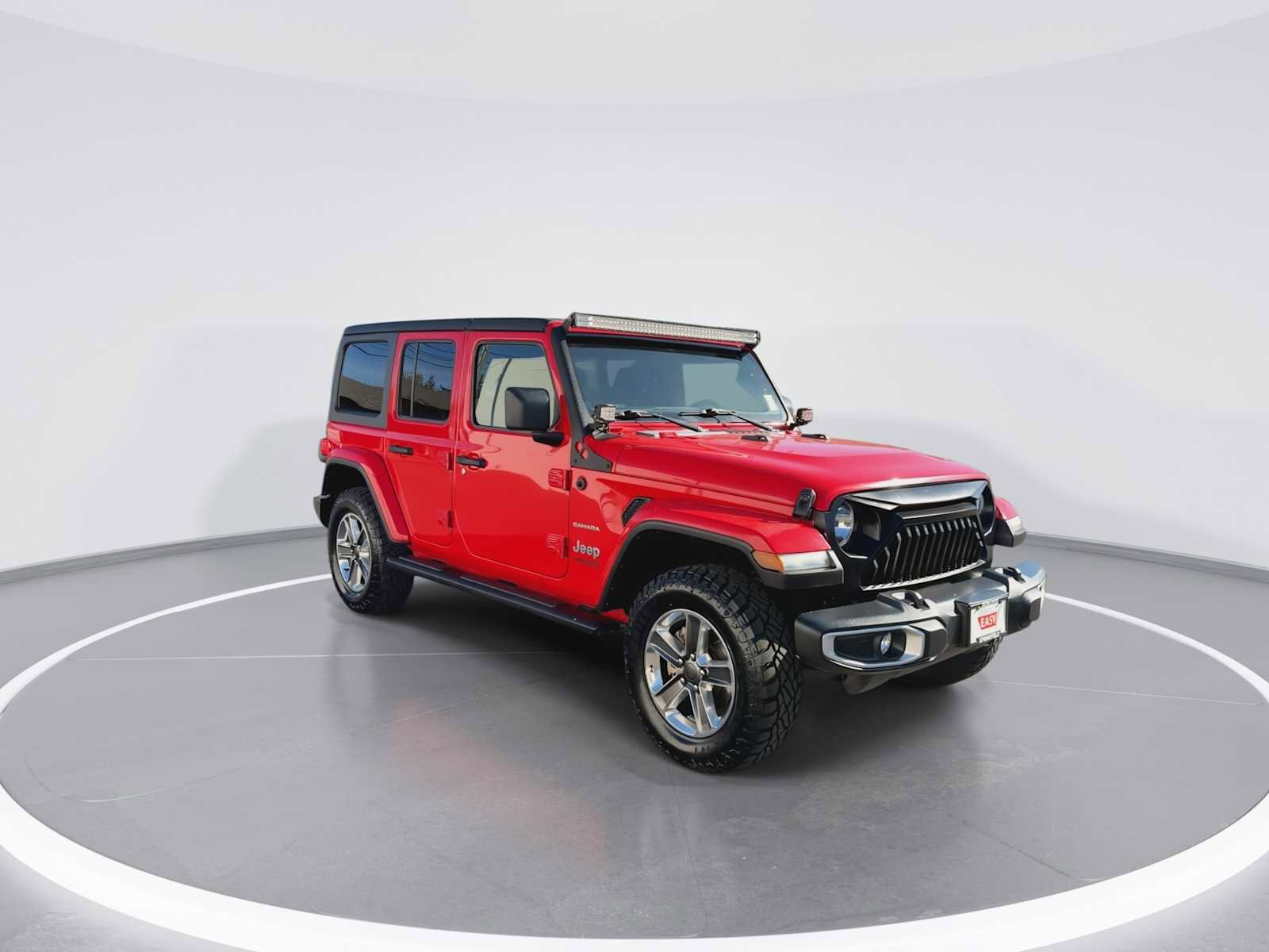 Used 2021 Jeep Wrangler Unlimited Sahara image 2