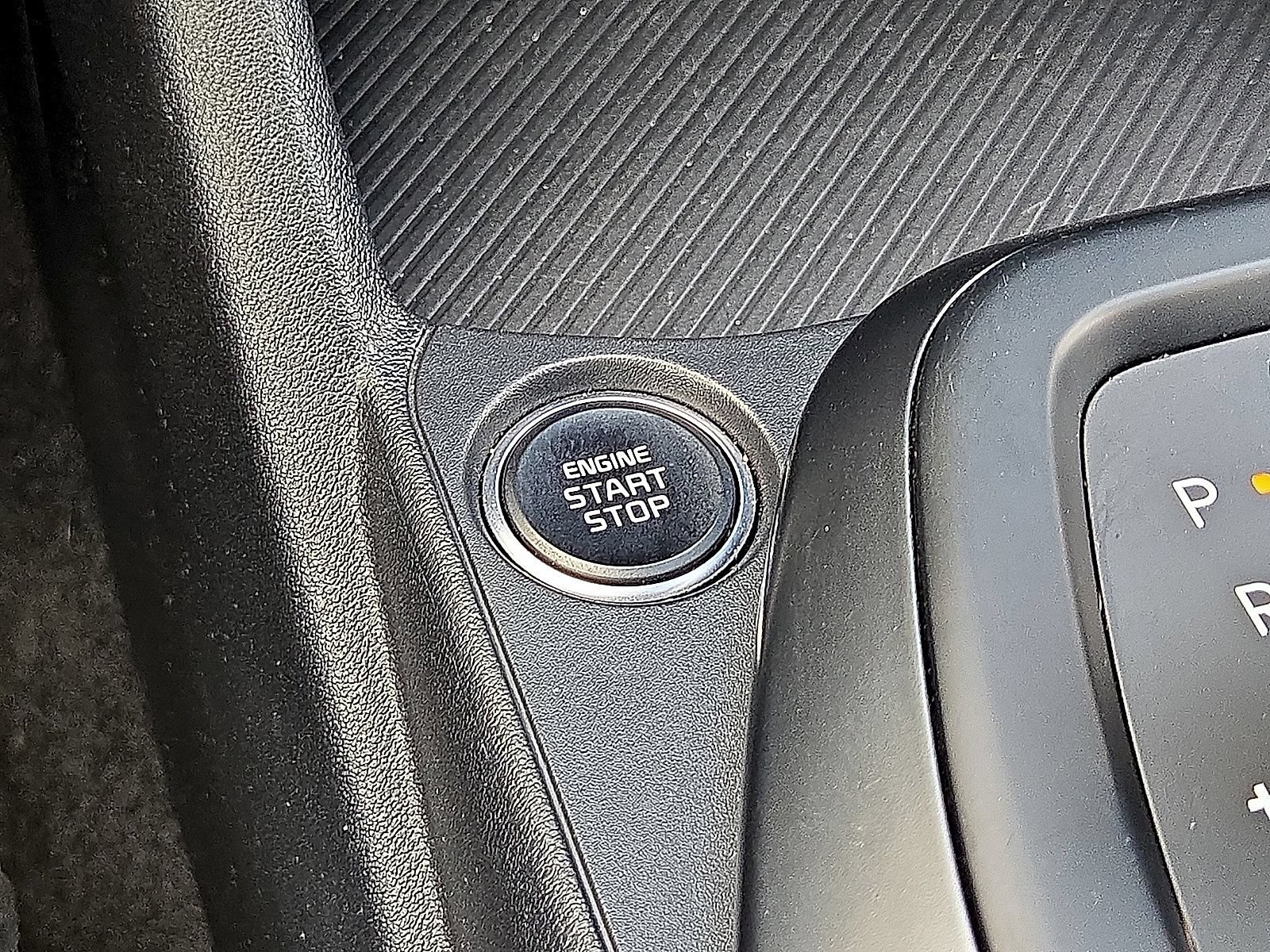 Used 2025 Kia K4 FWD image 31
